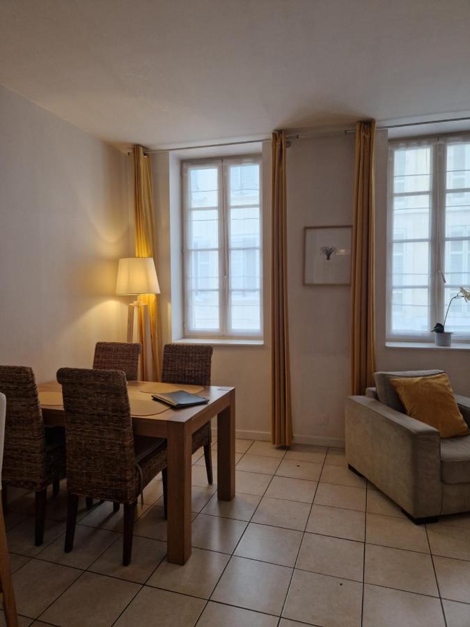 2 Pieces Dans Le Centre Avec Petite Terrasse 3*** Lägenhet Marseille Exteriör bild