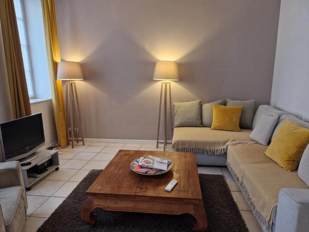 2 Pieces Dans Le Centre Avec Petite Terrasse 3*** Lägenhet Marseille Exteriör bild